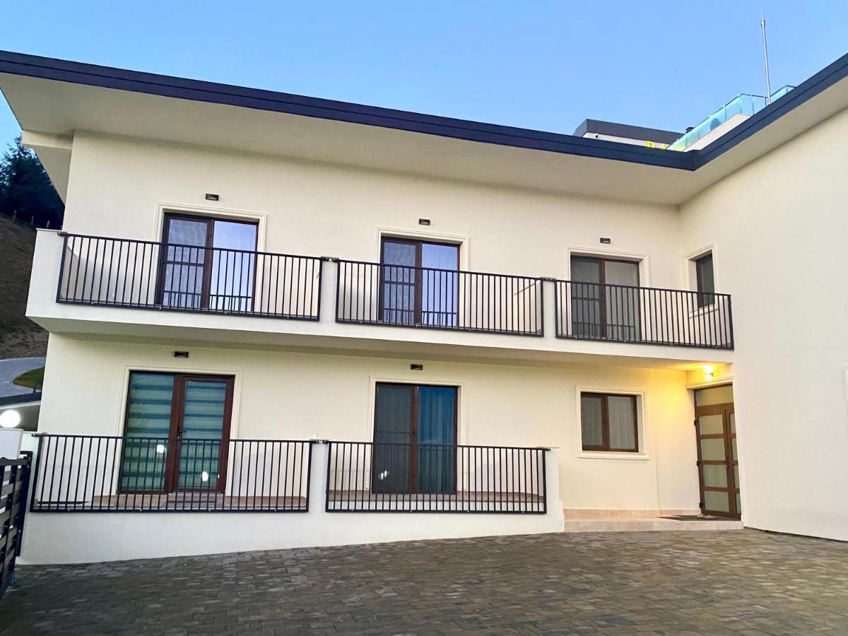 Alpin House Colibita Hotel Exterior foto